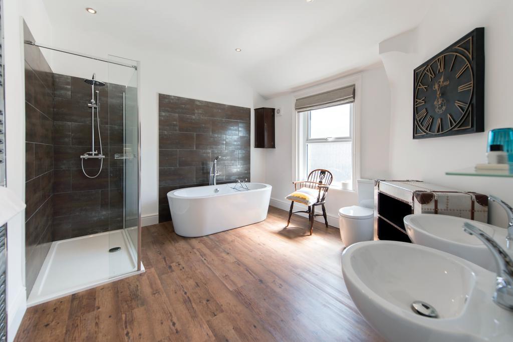 Harrogate Central Suites Luaran gambar